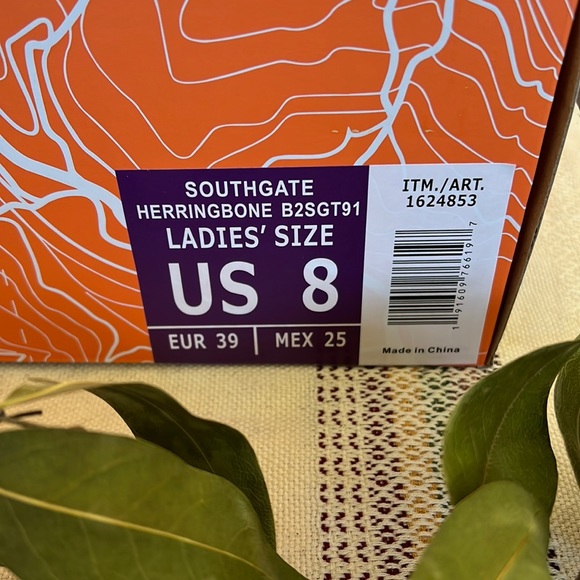 🖤 NEW JBU Lace Up Mid-Calf Winter & Cold Weather Boots — Women’s Size 8 🖤 - Picture 16 of 17